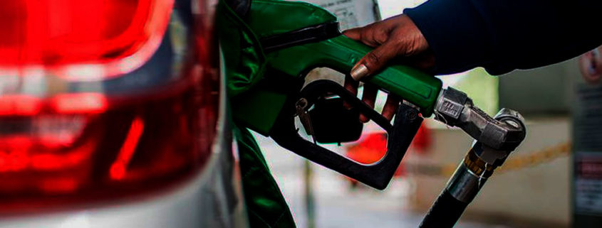 10 Consejos para ahorrar en el consumo de combustible de tu coche